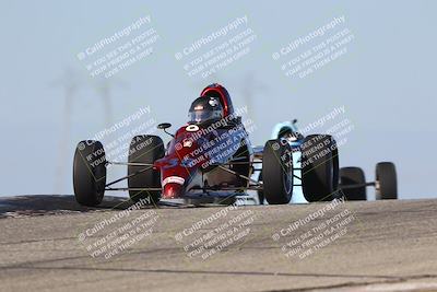 media/Oct-26-2025-CalClub SCCA (Sun) [[8ce1e69566]]/Group 6/Grapevine/